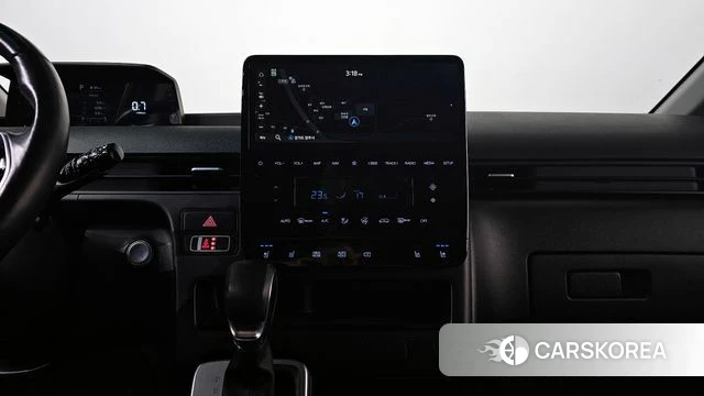 Hyundai Staria 2023 Черный из Кореи, фото 4