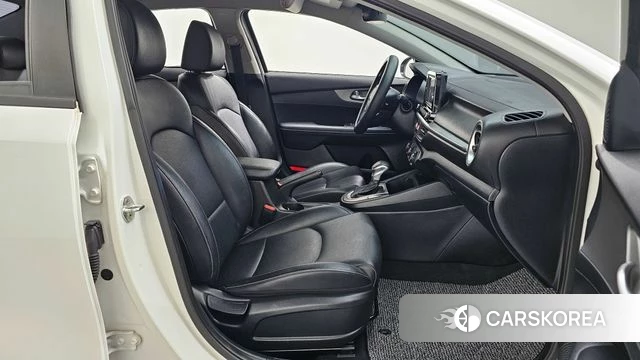 Kia Come New K3 2019 Белый из Кореи, фото 4