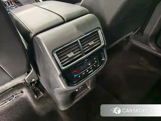 Volkswagen Tourang 2023 Черный из Китая, фото 4