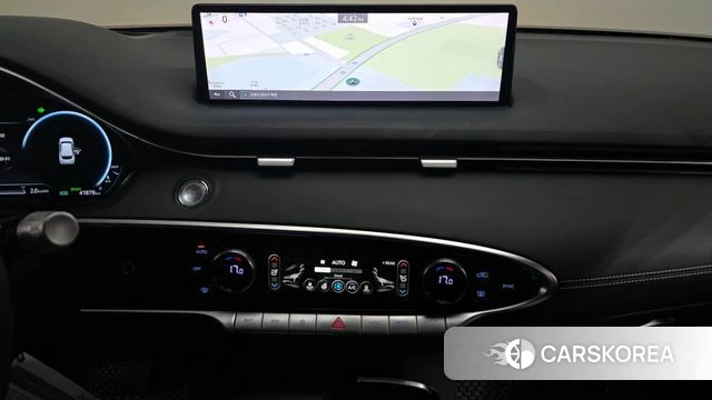 Genesis Electrified GV70 2022 Белый из Кореи, фото 4