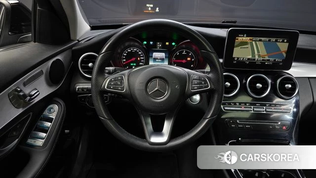 Mercedes-Benz C-Class W205 2018 Черный из Кореи, фото 4