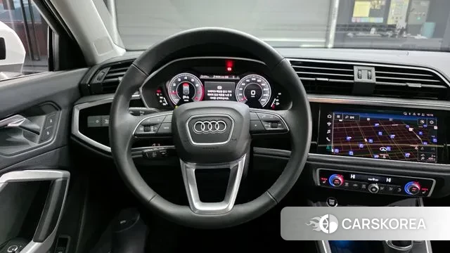 Audi Q3 (F3) 2025 Белый из Кореи, фото 4