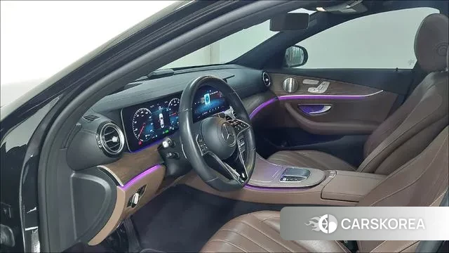 Mercedes-Benz E-Class W213 2022 Черный из Кореи, фото 4