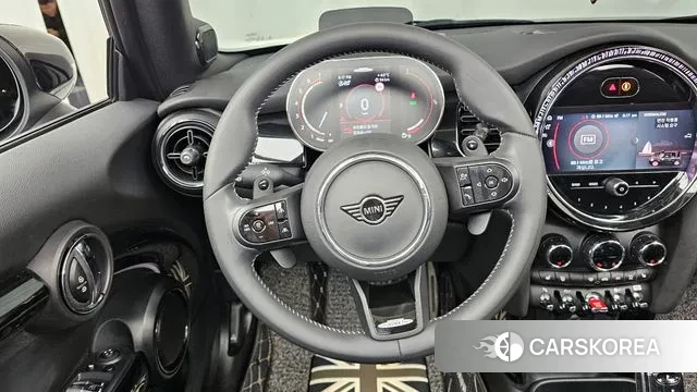 Mini Cooper S Convertible 2023 Белый из Кореи, фото 4