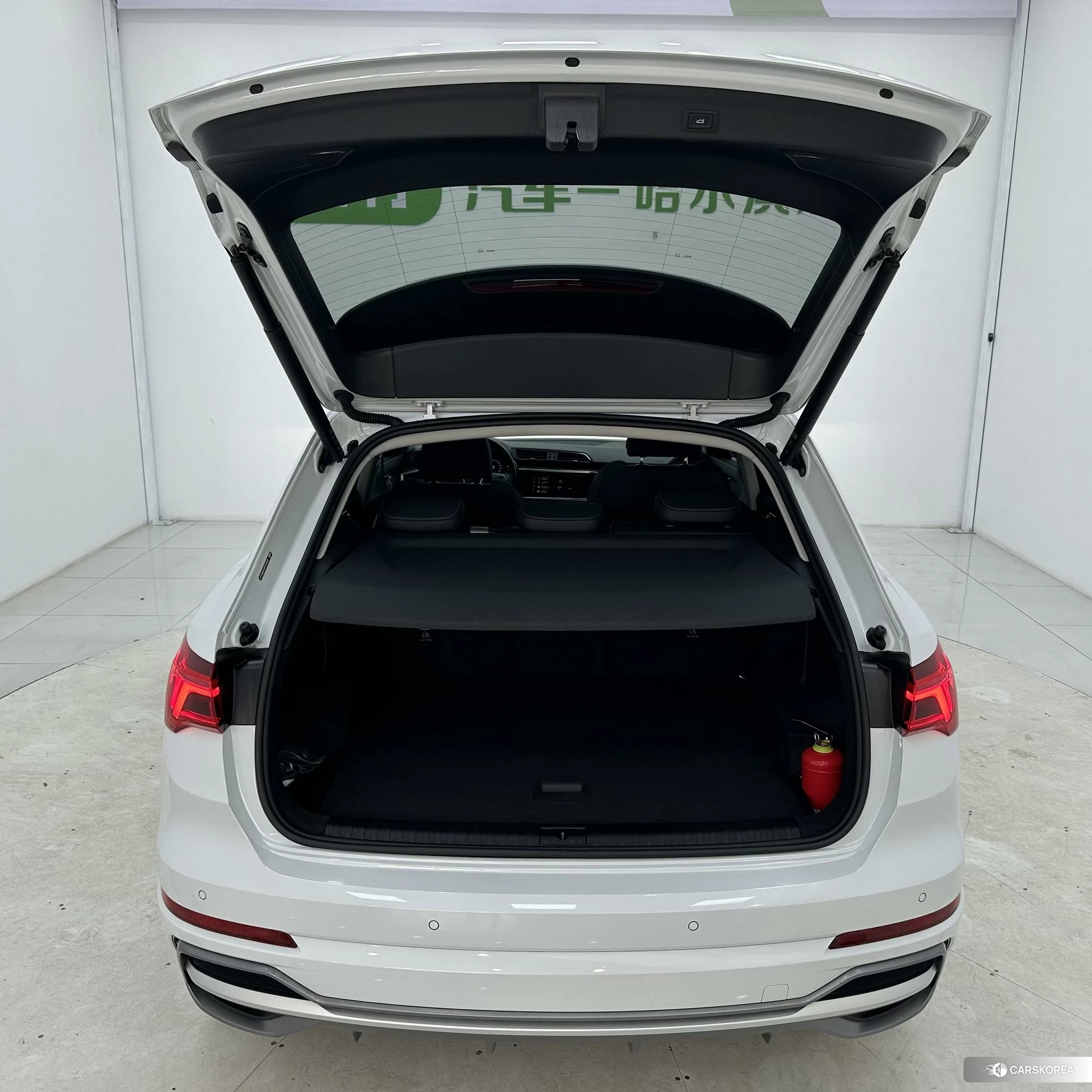 Audi Q3 2022 Белый из Китая, фото 4