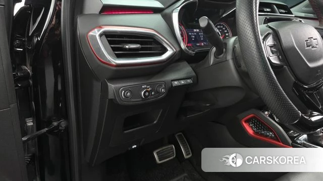 Chevrolet (GM Daewoo) Trailblazer 2021 Черный из Кореи, фото 4