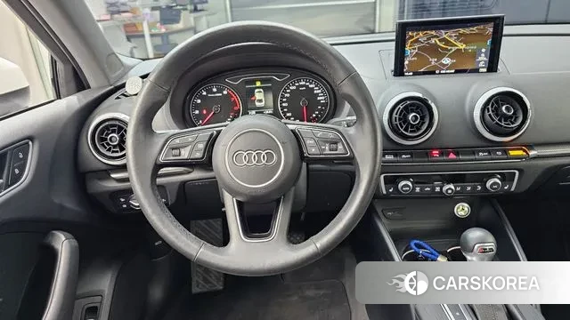 Audi New A3 2020 Белый из Кореи, фото 4