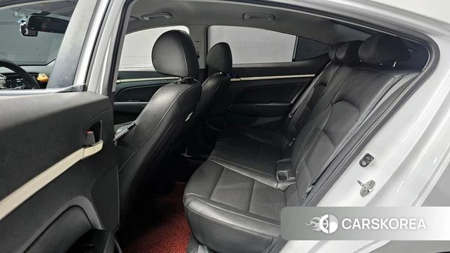 Hyundai Avante AD 2018 Белый из Кореи, фото 4