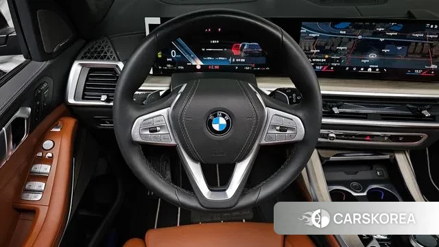 BMW X7 (G07) 2025 Черный из Кореи, фото 4