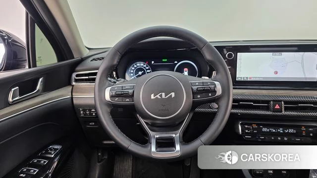 Kia K5 3rd generation 2023 Черный из Кореи, фото 4