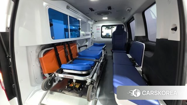 Hyundai Staria 2024 Белый из Кореи, фото 4