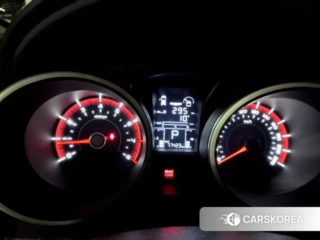 Ssangyong Tivoli Armor 2018 Белый из Кореи, фото 4