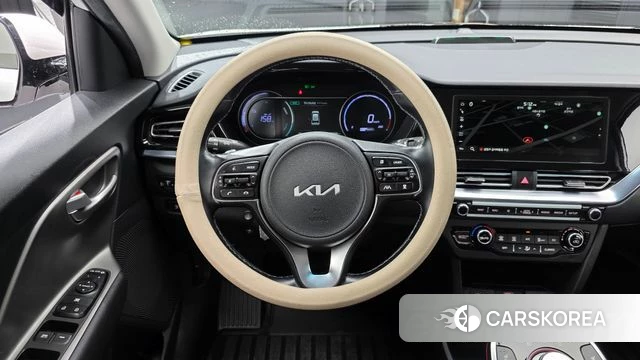 Kia Niro Plus 2022 Белый из Кореи, фото 4