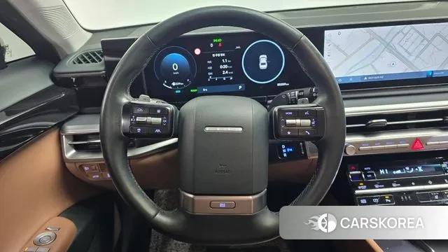 Hyundai Grandeur Hybrid (GN7) 2023 Белый из Кореи, фото 4