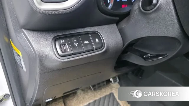 Hyundai Venue 2019 Белый из Кореи, фото 4