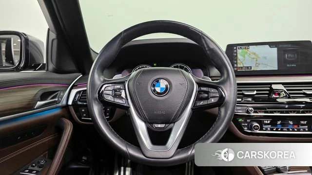BMW 5 Series (G30) 2018 Серый из Кореи, фото 4