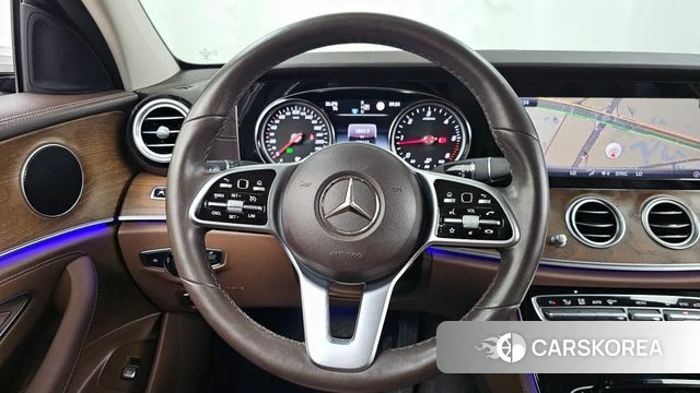 Mercedes-Benz E-Class W213 2020 Белый из Кореи, фото 4