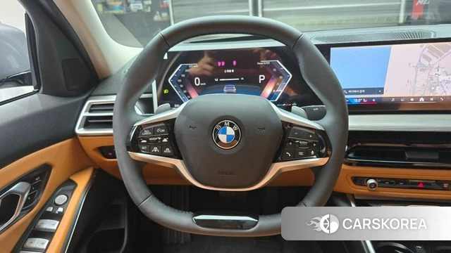 BMW 3 Series (G20) 2026 Серебристо-серый из Кореи, фото 4
