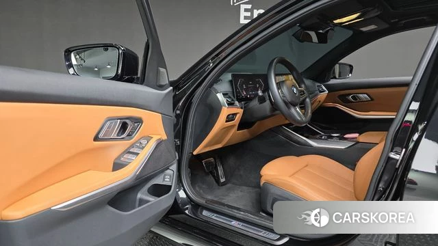 BMW 3 Series (G20) 2023 Черный из Кореи, фото 4