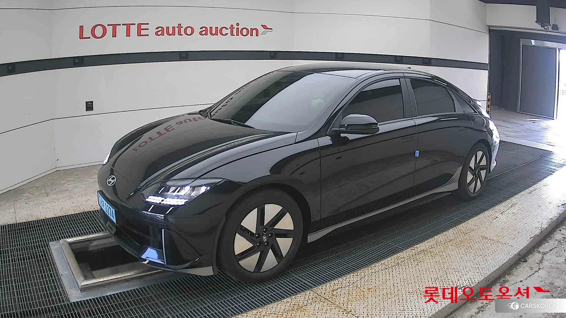 Hyundai IONIQ 6 2023 Черный из Кореи, фото 4