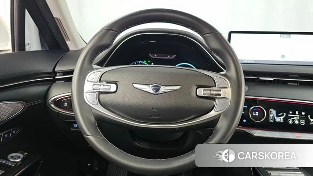 Genesis GV70 2022 Белый из Кореи, фото 4