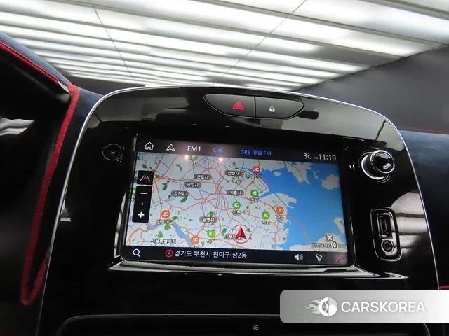 Renault Korea (Samsung) Clio 2018 Красный из Кореи, фото 4