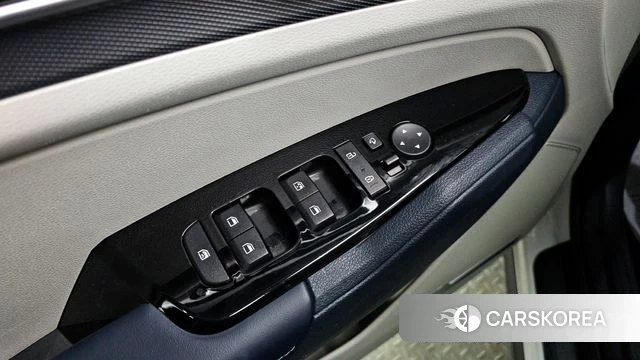 Kia Sportage 5th Generation Hybrid 2022 Белый из Кореи, фото 4