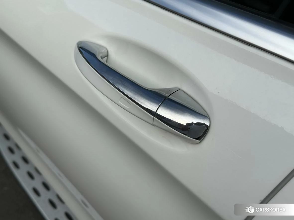 Mercedes-Benz GLC 2021 Белый из Китая, фото 4