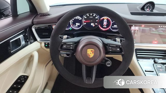 Porsche Panamera (971) 2021 Черный из Кореи, фото 4