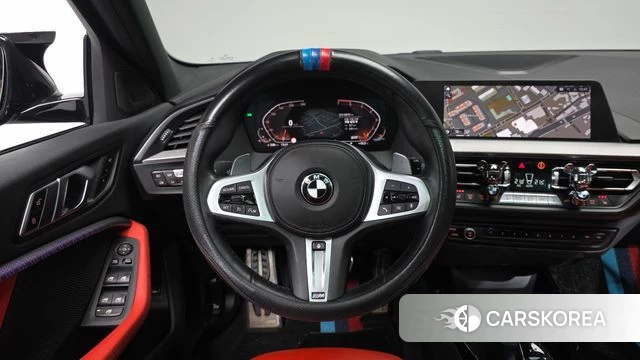 BMW 1 Series (F40) 2021 Черный из Кореи, фото 4