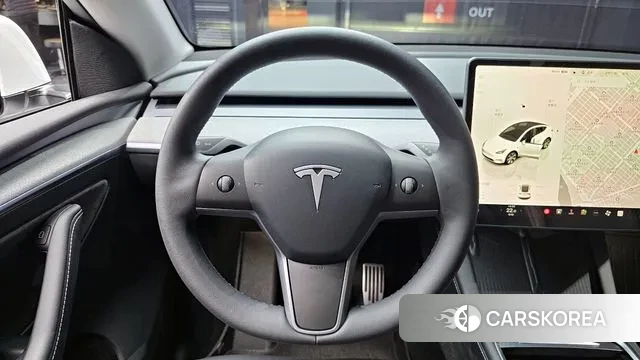 Tesla Model Y 2024 Белый из Кореи, фото 4