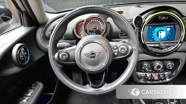 Mini Cooper Clubman 2019 Серебристо-серый из Кореи, фото 4