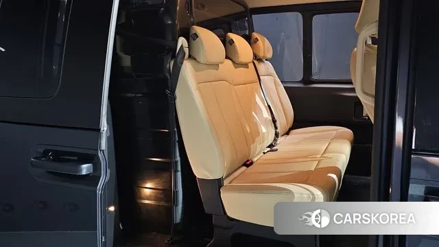 Hyundai Staria 2022 Серый из Кореи, фото 4