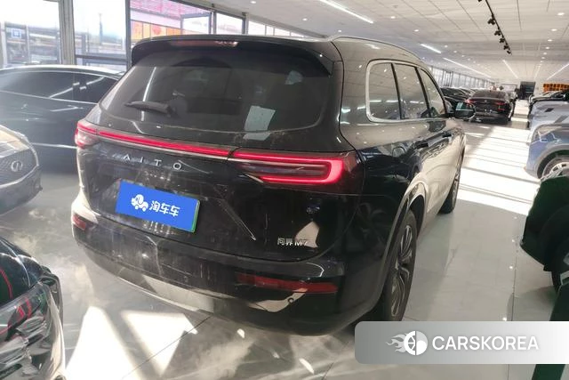 AITO Ask the world M7 2024 Черный из Китая, фото 4