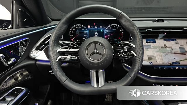 Mercedes-Benz E-Class W214 2024 Белый из Кореи, фото 4