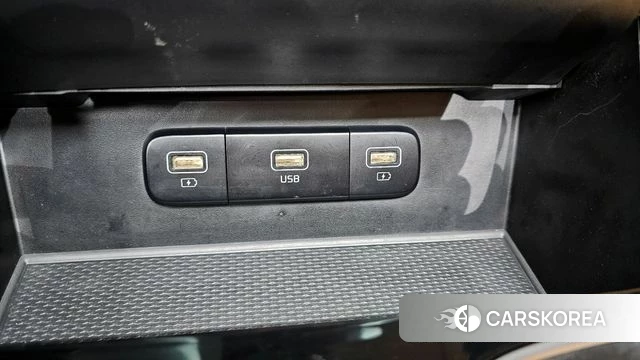 Kia Carnival 4th generation 2022 Белый из Кореи, фото 4