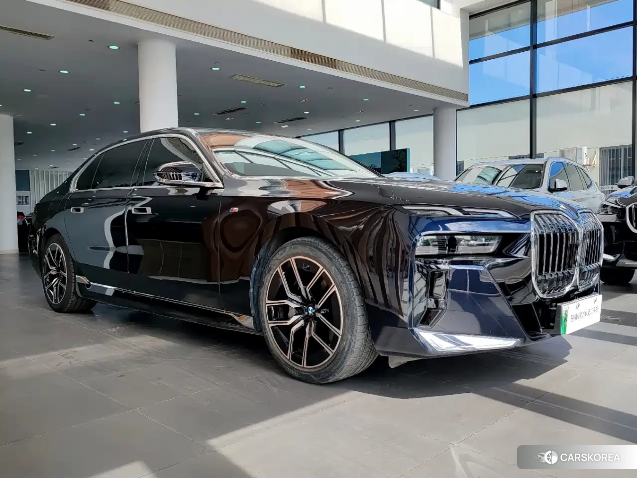 BMW i7 2023 Черный из Китая, фото 4
