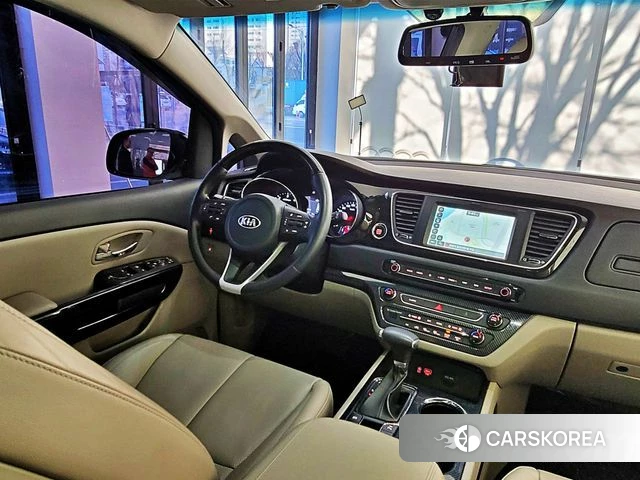 Kia The New Carnival 2018 Черный из Кореи, фото 4