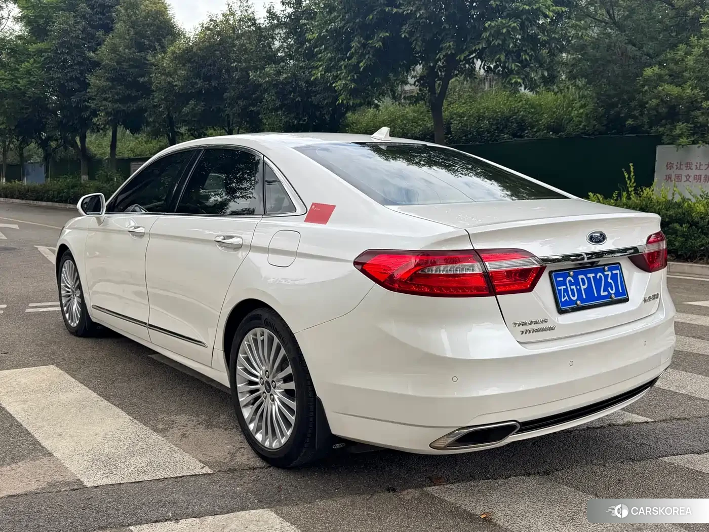 Ford Taurus 2019 Белый из Китая, фото 4