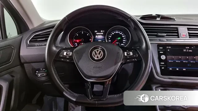 Volkswagen Tiguan second Generation 2018 Серый из Кореи, фото 4