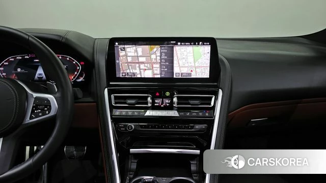 BMW 8 Series (G15) 2024 Черный из Кореи, фото 4