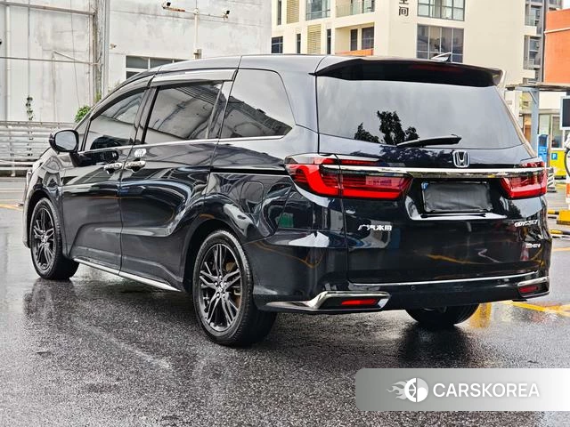 Honda Odyssey 2023 Черный из Китая, фото 4