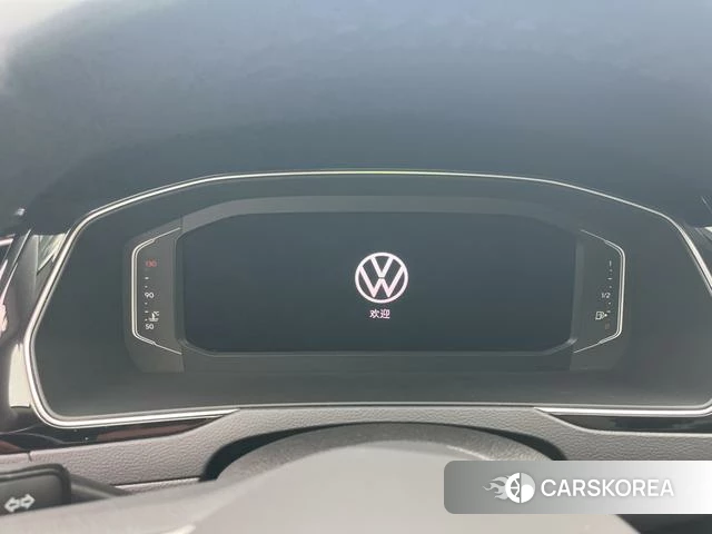 Volkswagen Magotan 2022 Черный из Китая, фото 4
