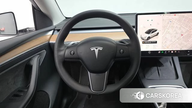 Tesla Model Y 2024 Белый из Кореи, фото 4
