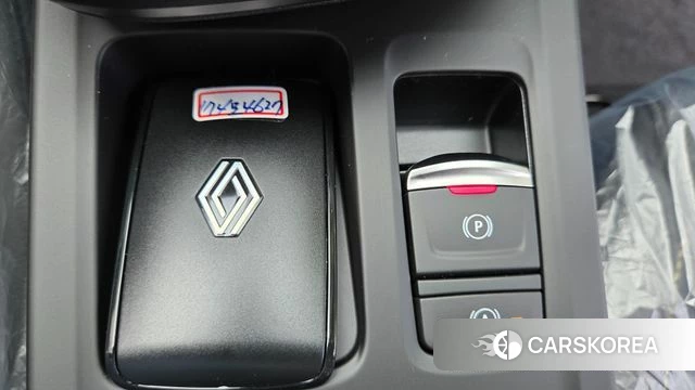 Renault Korea (Samsung) Arcana 2026 Серый из Кореи, фото 4