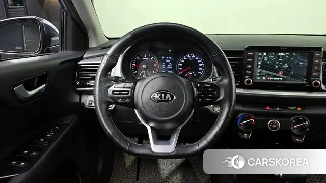 Kia Stonic 2018 Синий из Кореи, фото 4