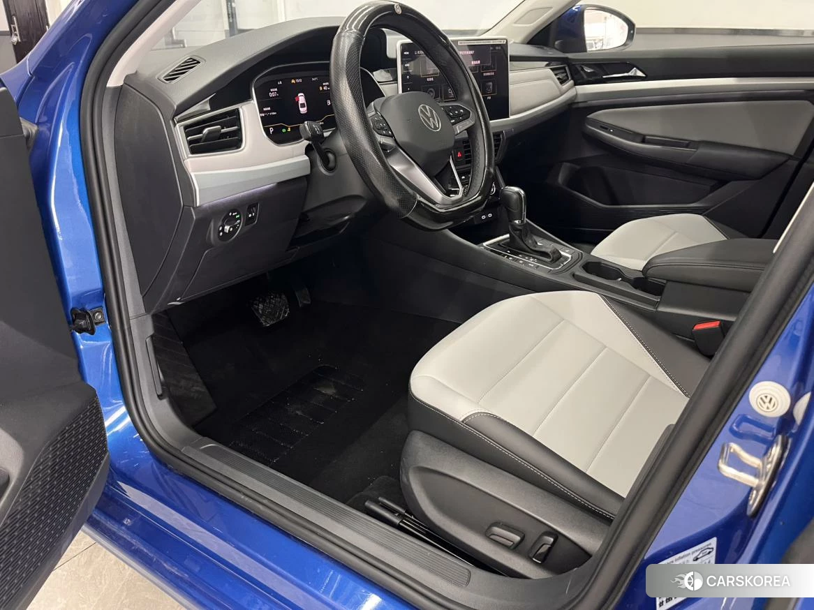 Volkswagen Bora 2022 Синий из Китая, фото 4
