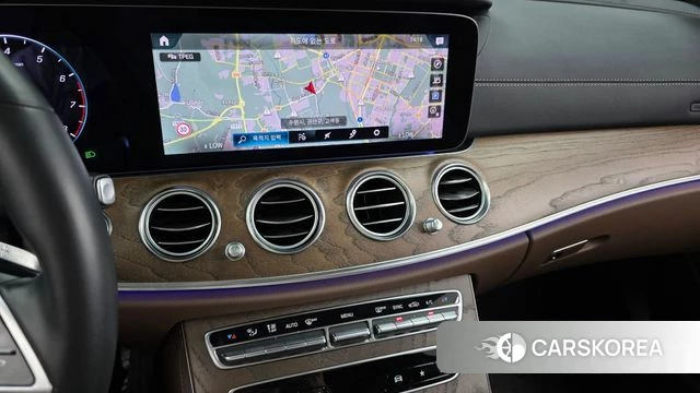 Mercedes-Benz E-Class W213 2021 Черный из Кореи, фото 4