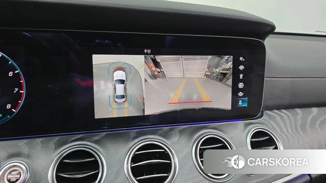 Mercedes-Benz E-Class W213 2023 Черный из Кореи, фото 4