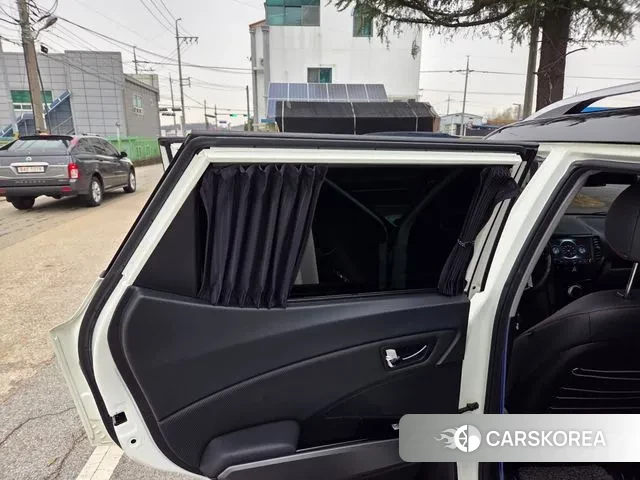 Ssangyong Tivoli Air 2018 Жемчужный цвет из Кореи, фото 4